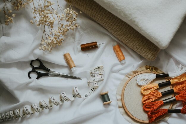 Warsztat haftu z narzędziami